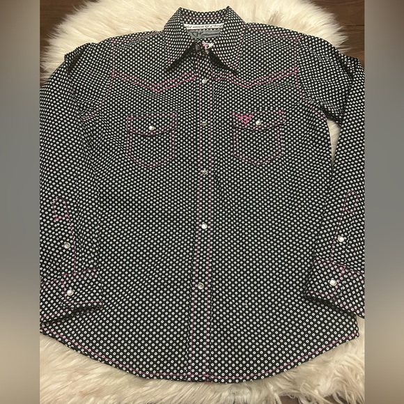 COWGIRL HARDWARE Girl’s Circle Print Snap Shirt Bedazzled Embroidered Cross - Picture 3 of 15